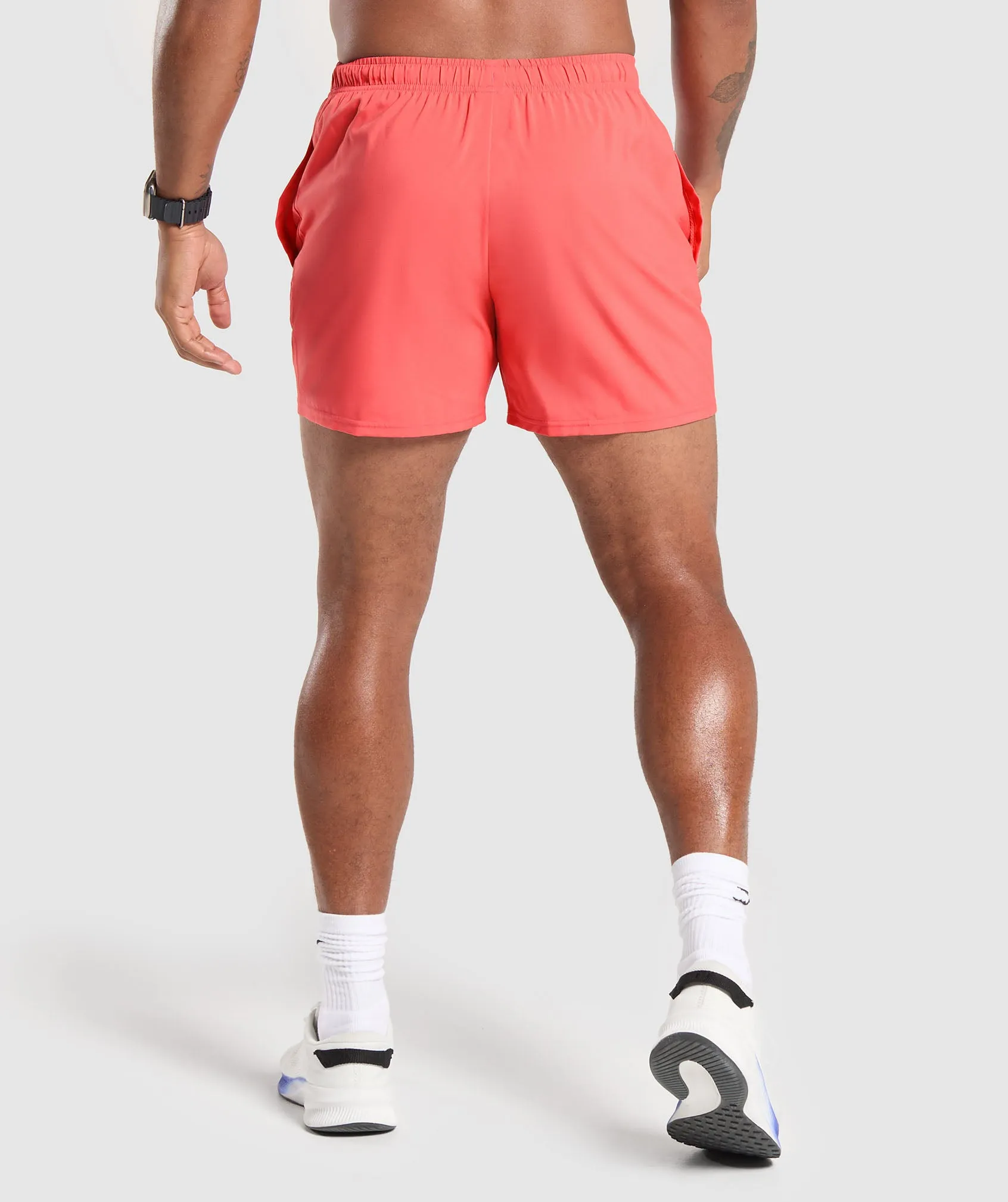 Gymshark Arrival 5" Shorts - Tropical Pink