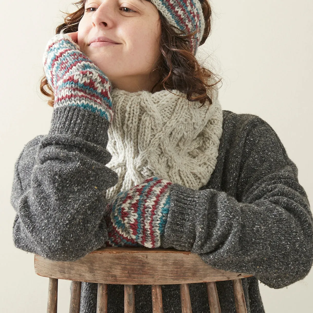 HIRA Cable Handknit Wool Lined Neckwarmer Scarf (WS)