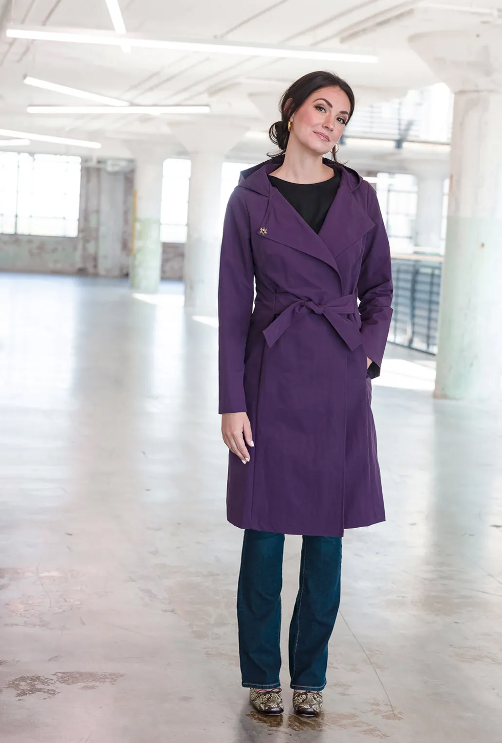 HOODED COACH RAINCOAT · iris