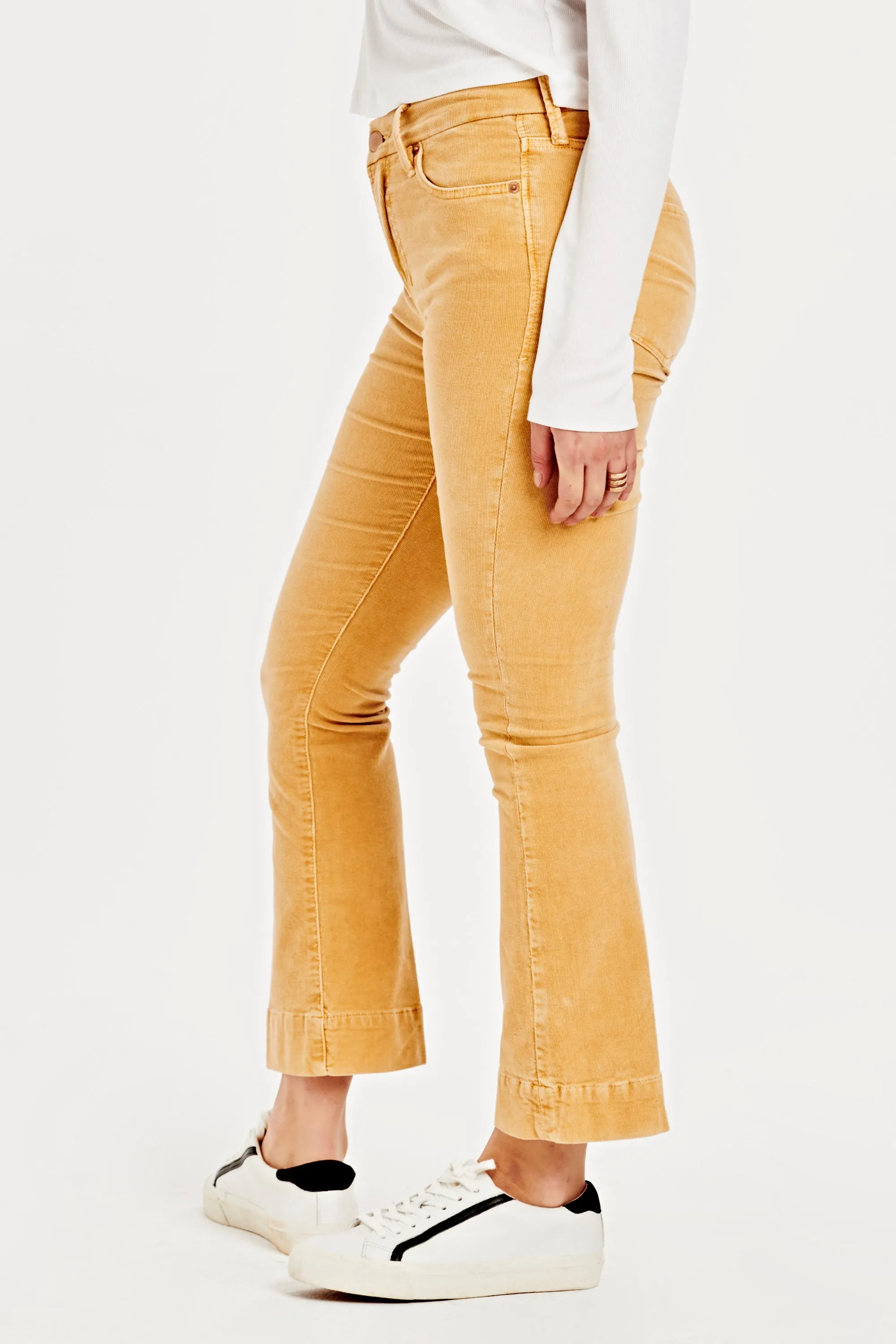 Jeanne Super High Rise Cropped Flare Jeans