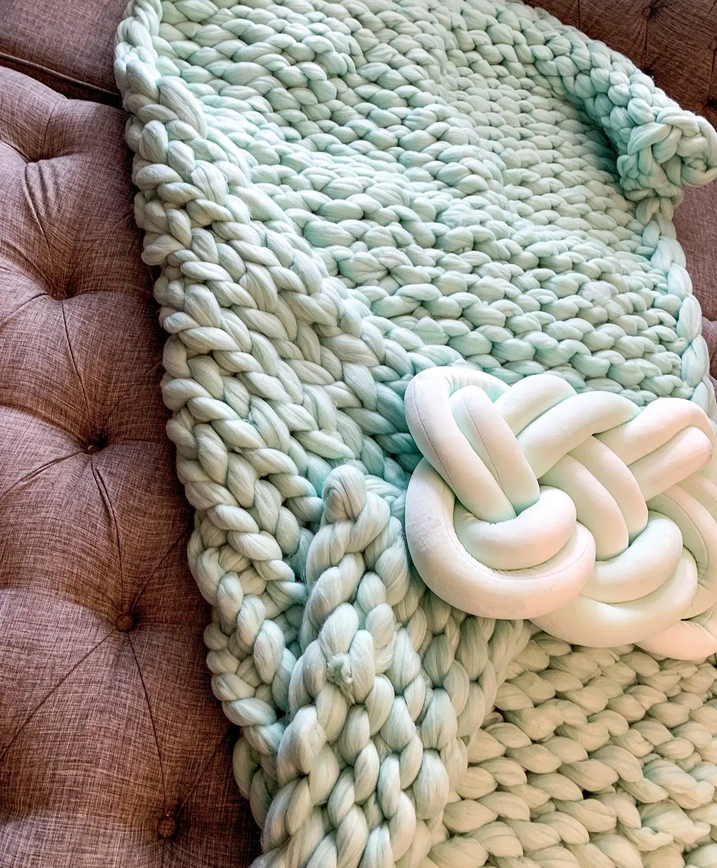 Mint Chunky Knit - Med