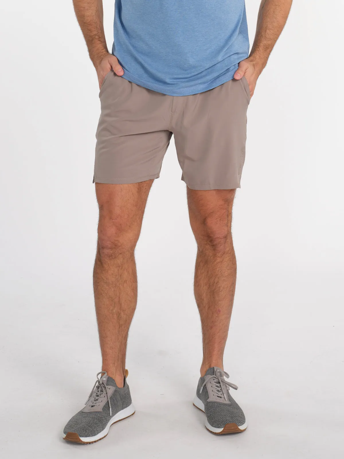 Recess 7in Unlined Short