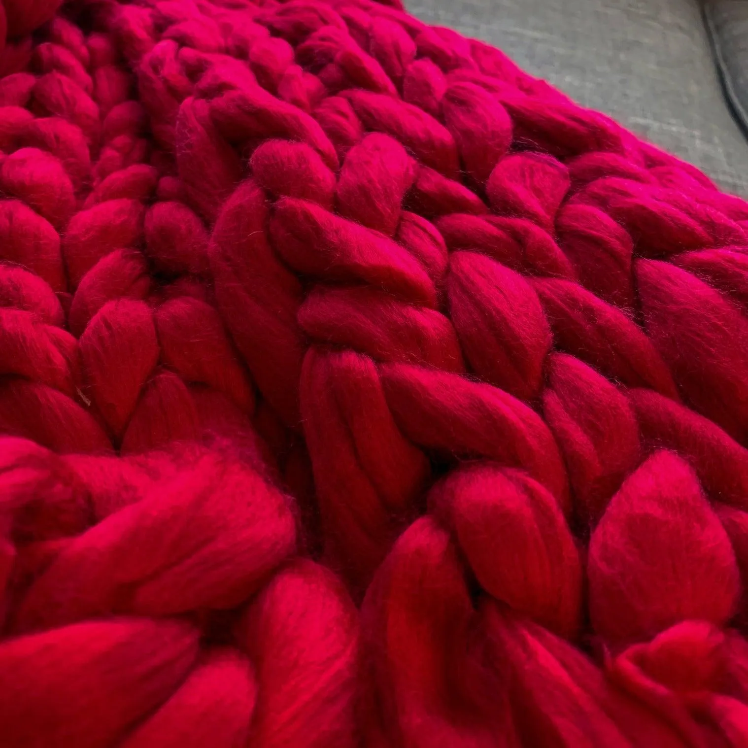 Red Chunky Knit Med