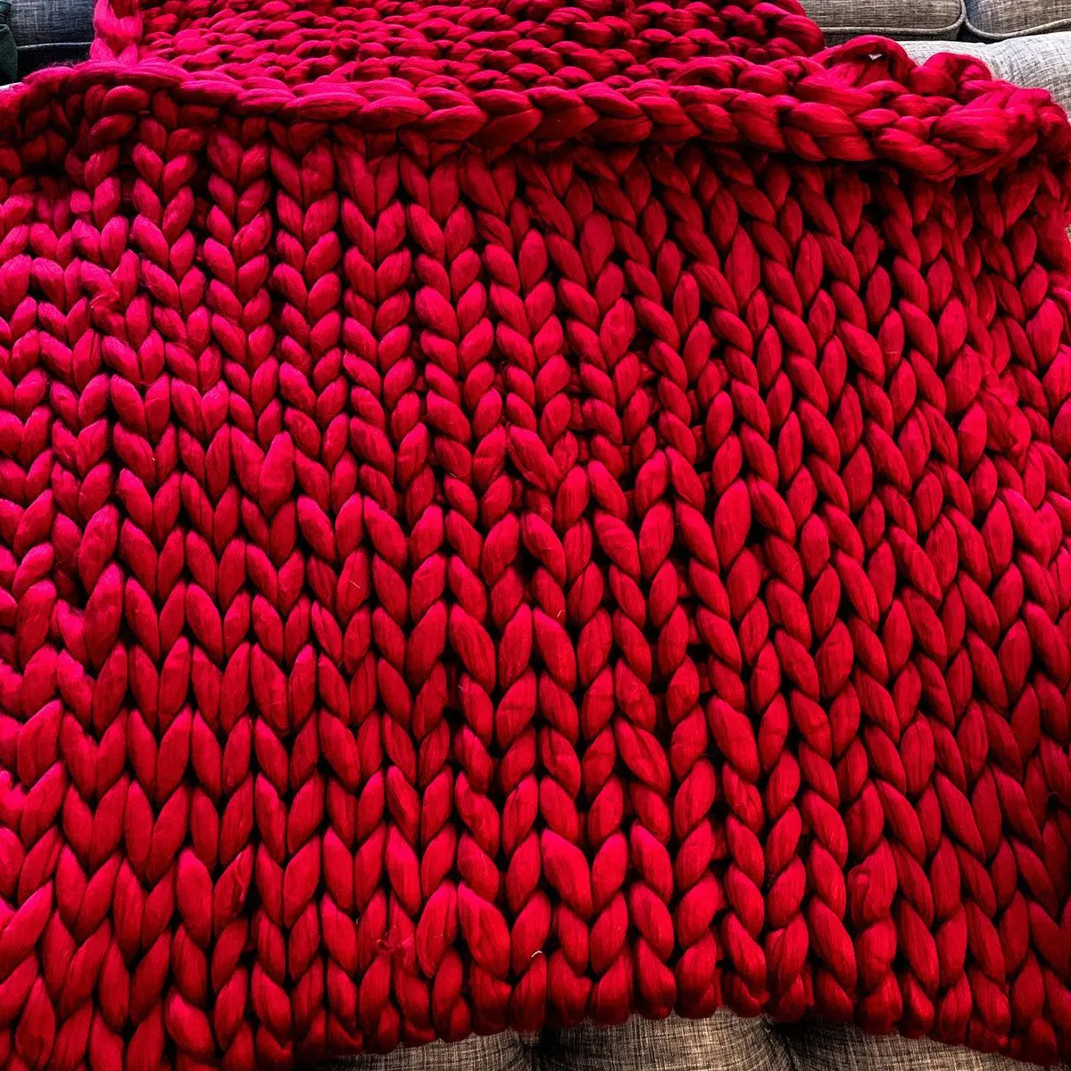 Red Chunky Knit Med