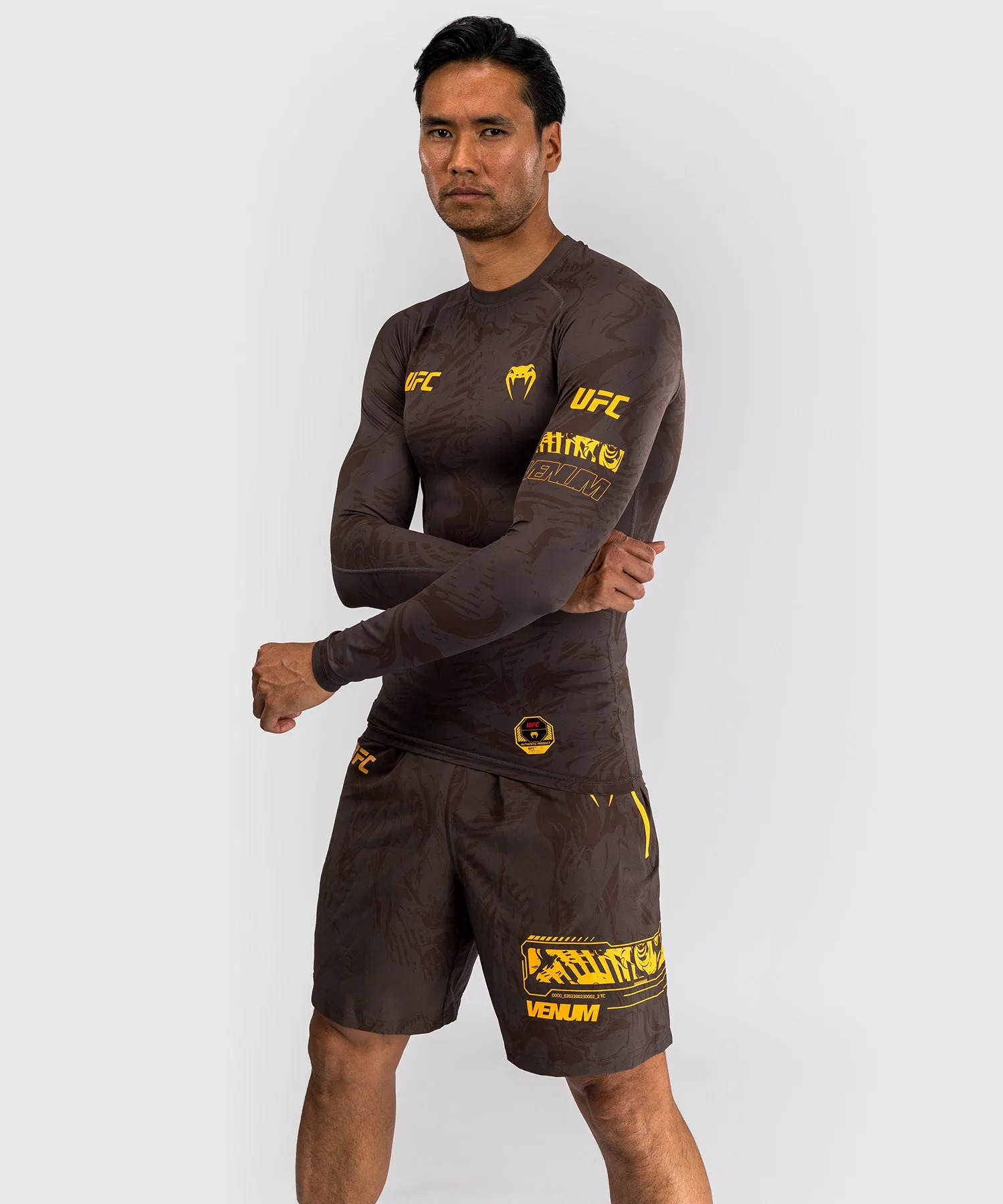 UFC Fusion by Venum Fight Week Men’s Performance Long Sleeve Rashguard - Earthen Brown